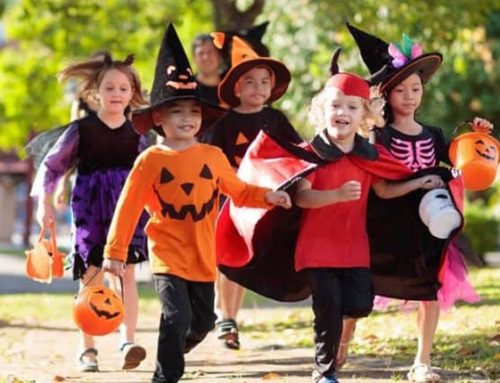 Halloween Etiquette Tips for a Spooktacular Evening