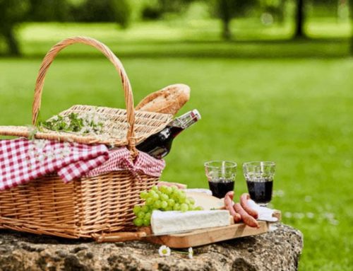 Life’s a Picnic: Etiquette Rules for Al Fresco Dining