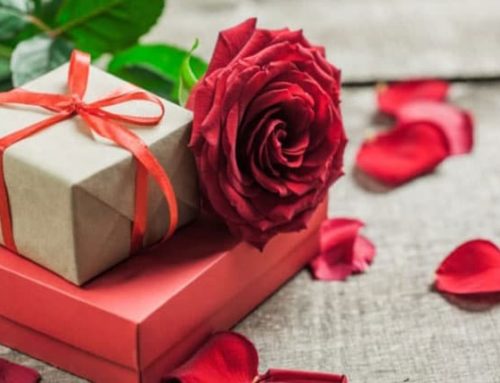 Valentine’s Day Gift Etiquette